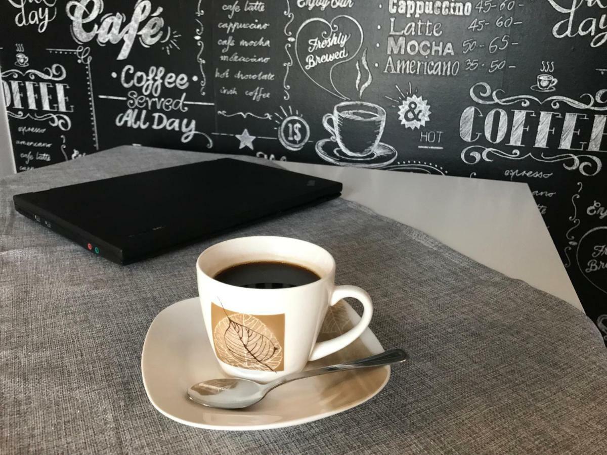 Premium Apartment - Chopin Airport Warsawa Bagian luar foto