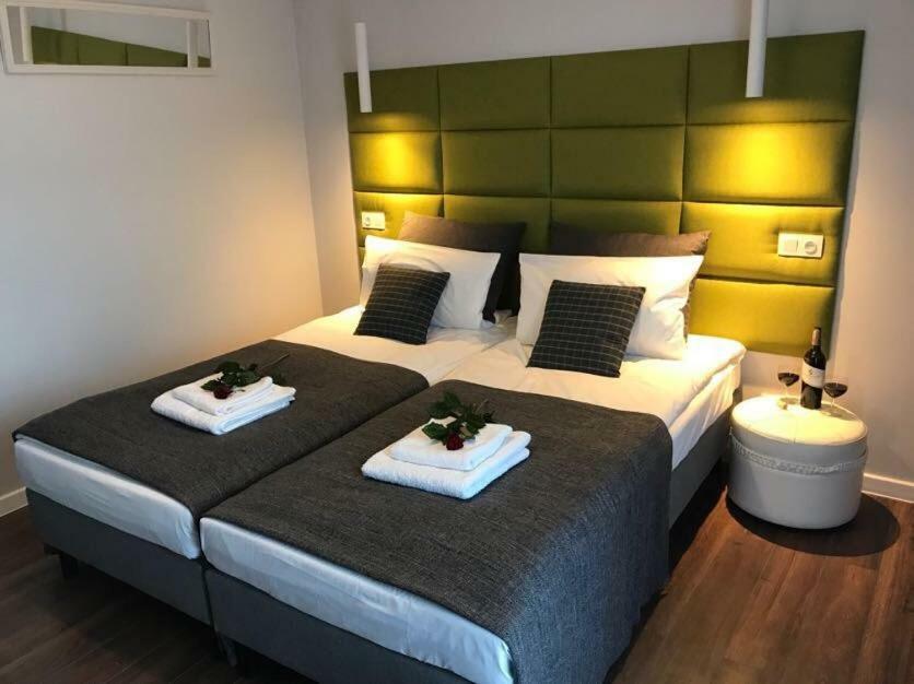 Premium Apartment - Chopin Airport Warsawa Bagian luar foto
